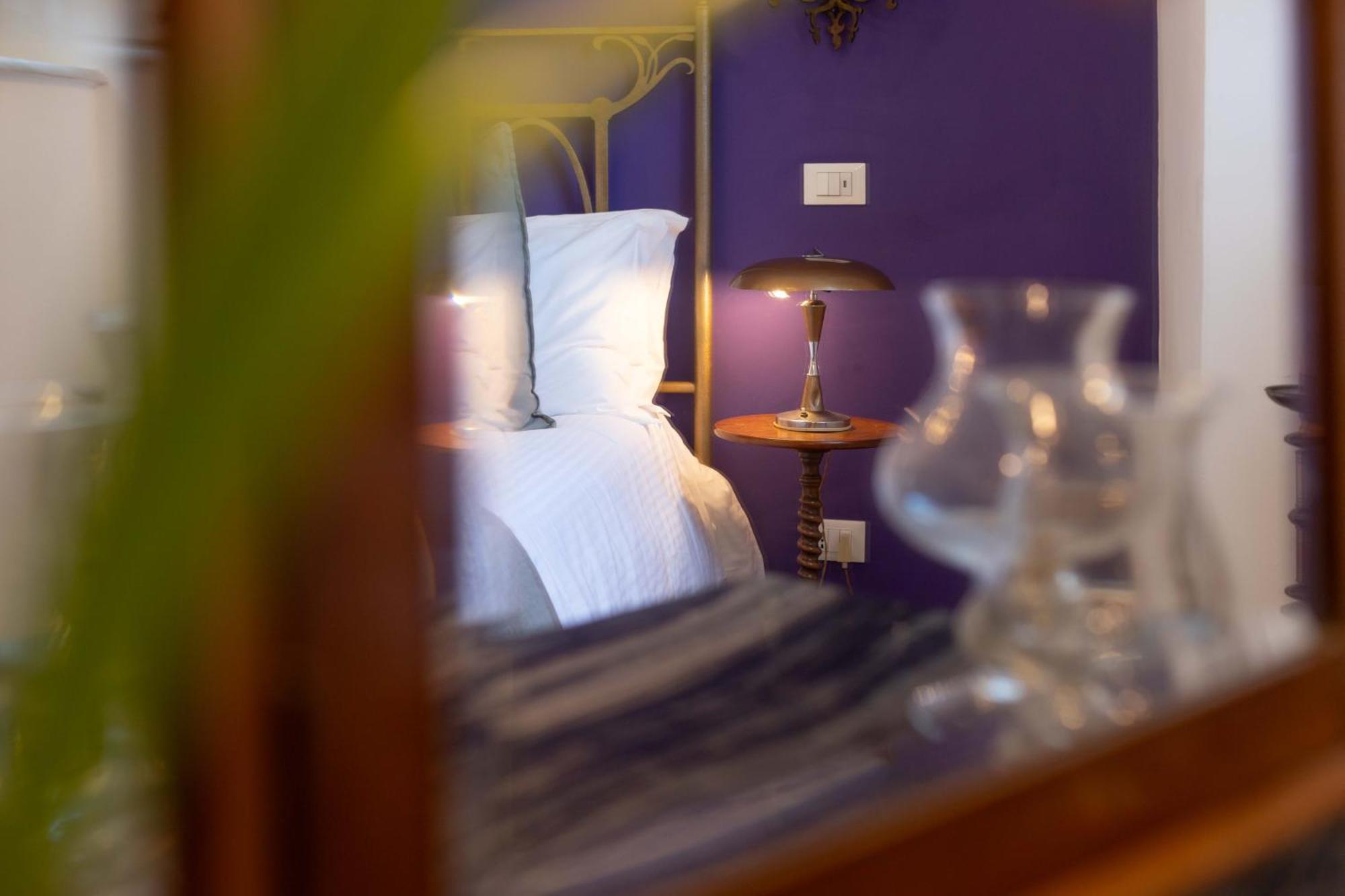 900 - Guest House ลีวอร์โน ภายนอก รูปภาพ