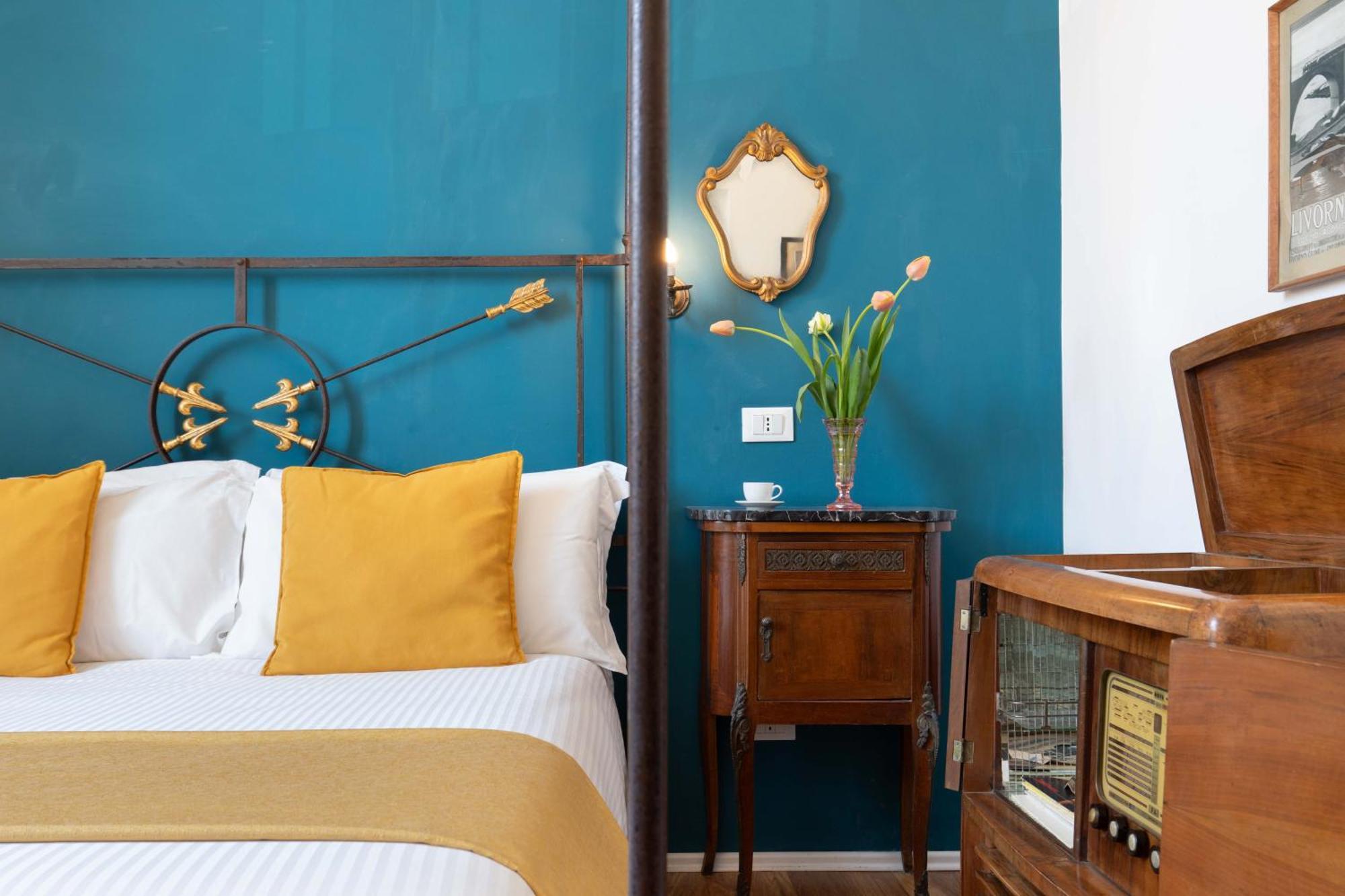 900 - Guest House ลีวอร์โน ภายนอก รูปภาพ